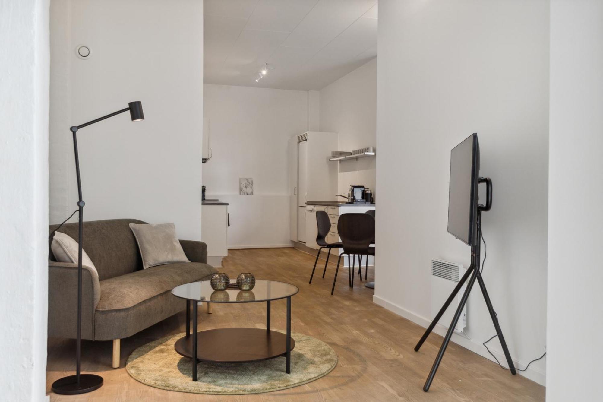 Come Stay 4Br Med Plads Til 7 I Hjertet Af Aarhus Exterior photo